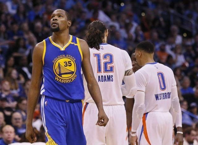 lol赛事官网 -今夜德国杯焦点战，AC米兰更衣室发声，话题不断，赛季目标并未改变的简单介绍