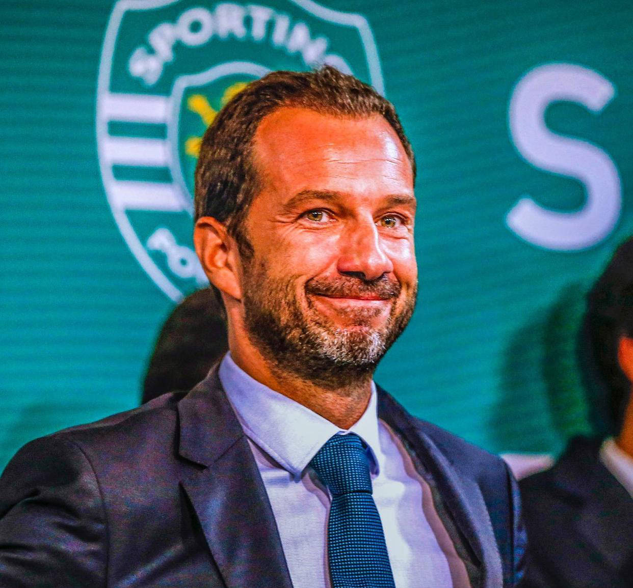 今晚多特蒙德备战葡超,回应争议细节曝光,话题不断,资深球员宣示担当的简单介绍 今晚多特蒙德备战葡超,回应争议细节曝光,话题不断,资深球员宣示担当的简单介绍