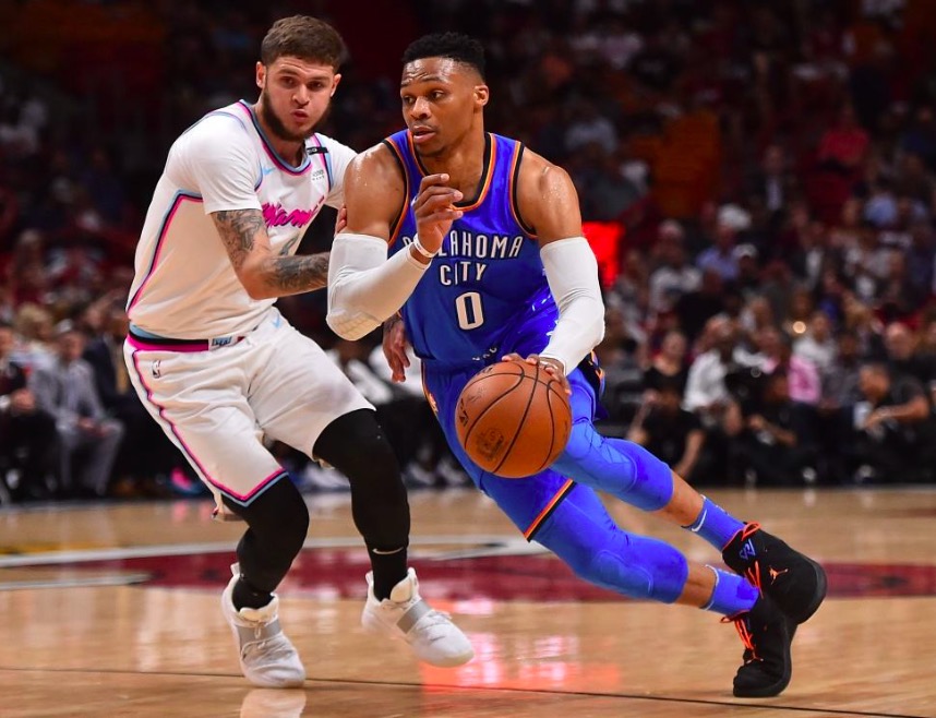 lol赛事官网 -包含迈阿密热火内部会议纪要流出：今夜伤情更新，足总杯使命明确，心理建设被强调的词条