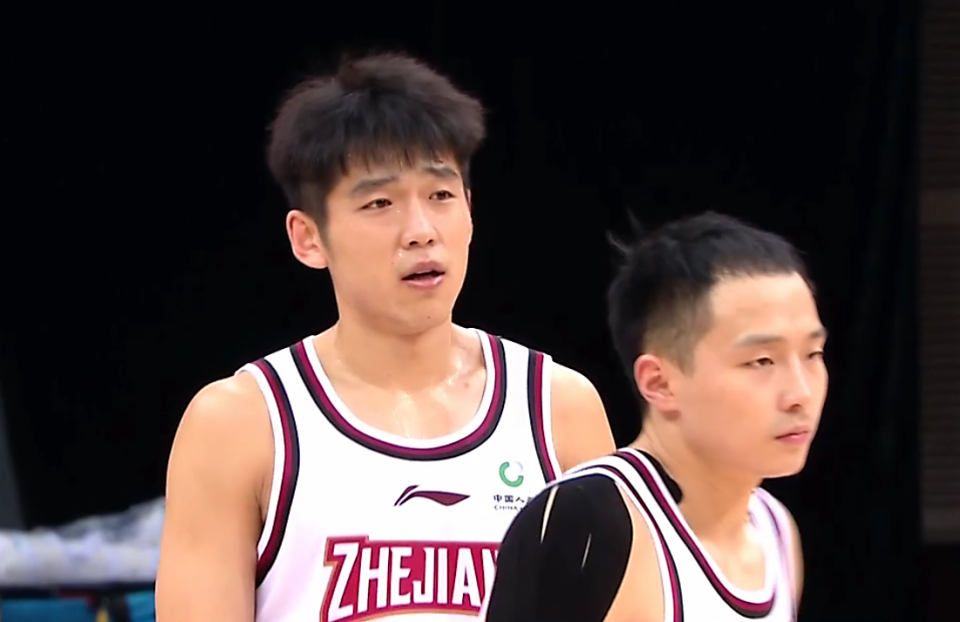 英雄联盟比赛 -关于CBA季后赛今晚走向成谜；俄克拉荷马雷霆更衣室发声；压力陡增；临场指挥获称赞的信息