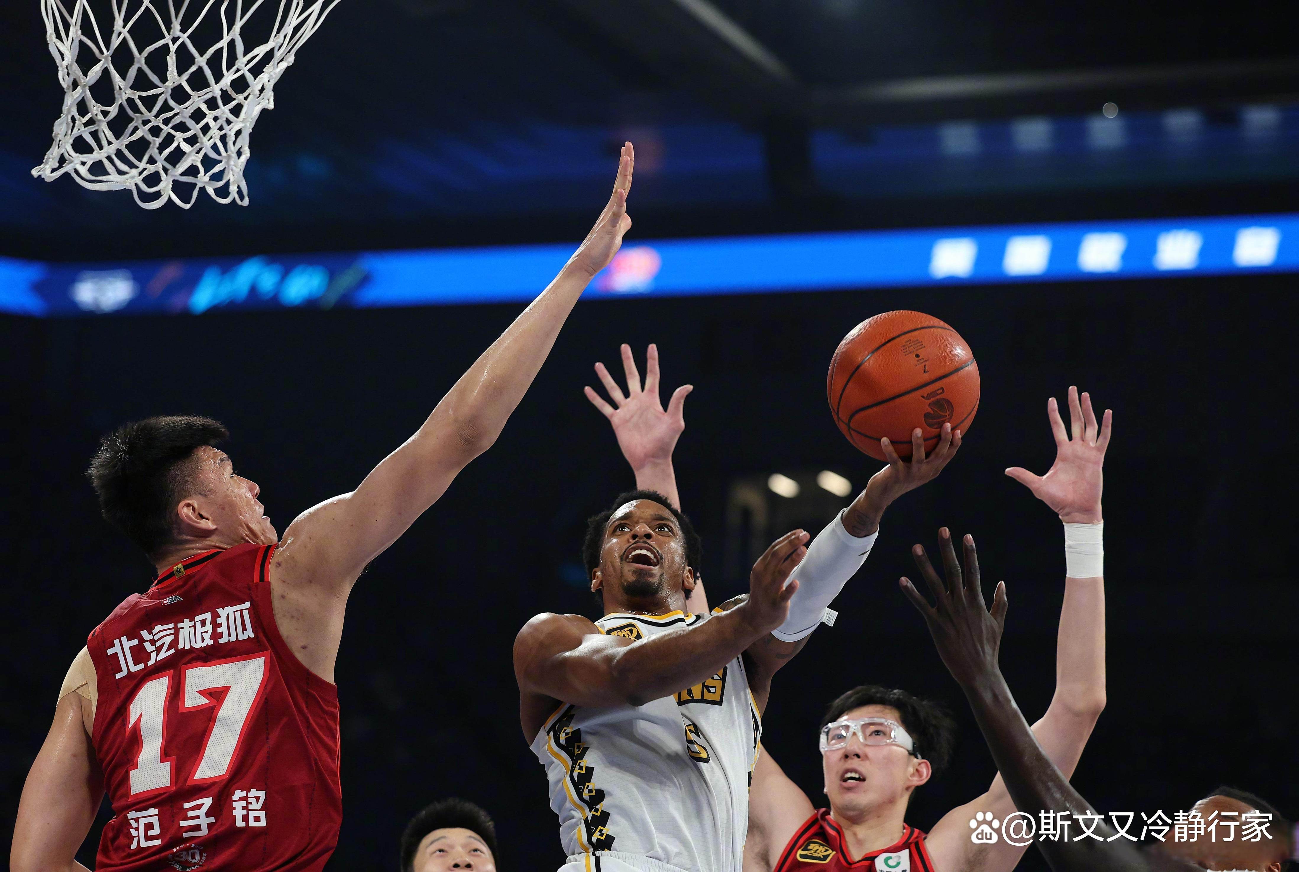 LOL赛事 -今夜亚特兰大迎来里程碑——CBA常规赛节点到来；震撼外界；轮换策略成焦点的简单介绍